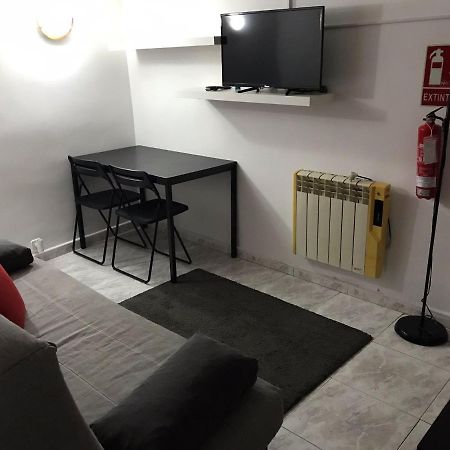 Ferienwohnung Agradable Apartamento En Zona Malasana Madrid Exterior foto