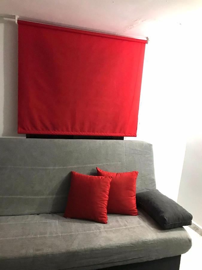 Ferienwohnung Agradable Apartamento En Zona Malasana Madrid Exterior foto