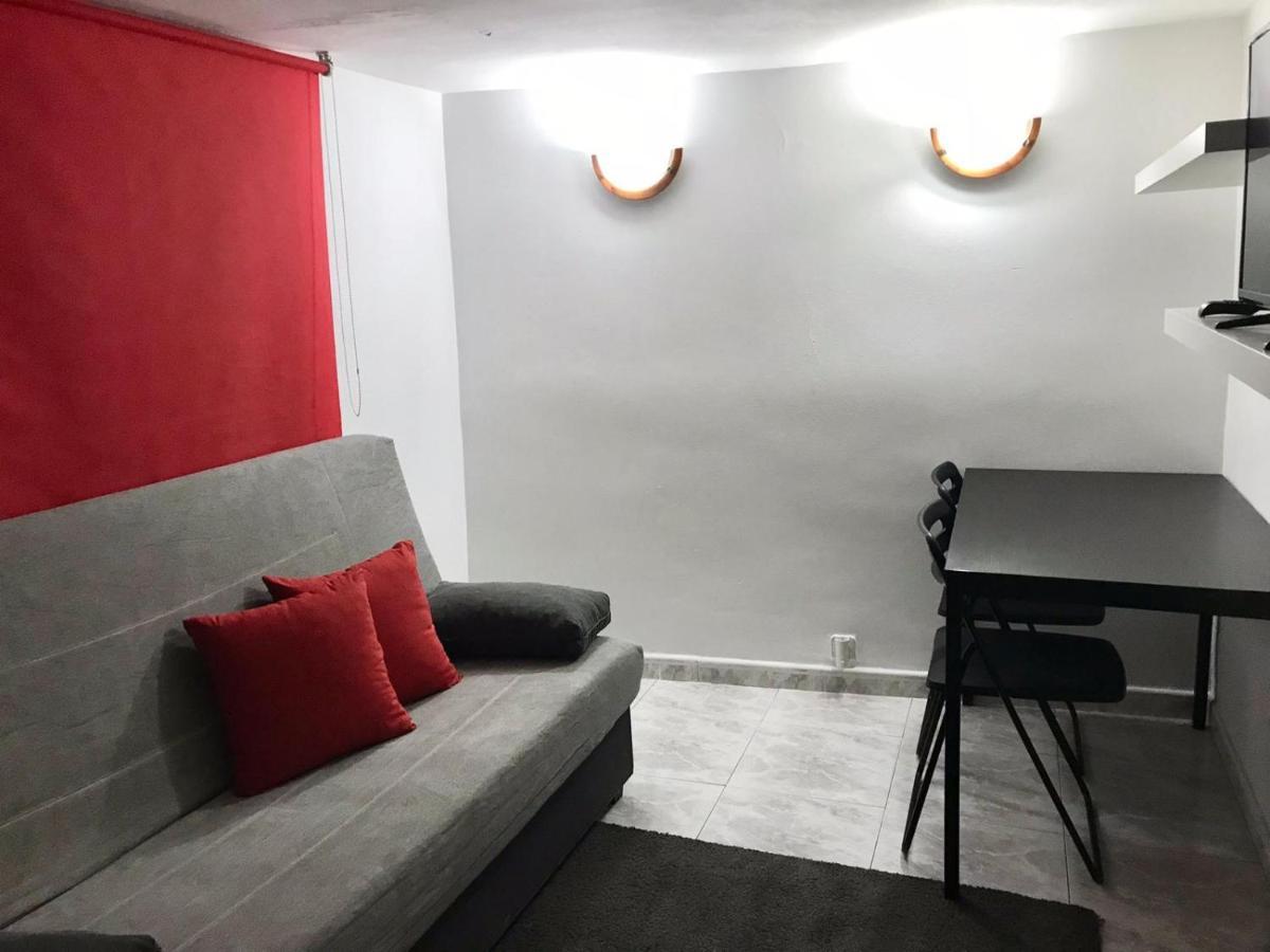 Ferienwohnung Agradable Apartamento En Zona Malasana Madrid Exterior foto
